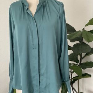 Green/blue button up blouse